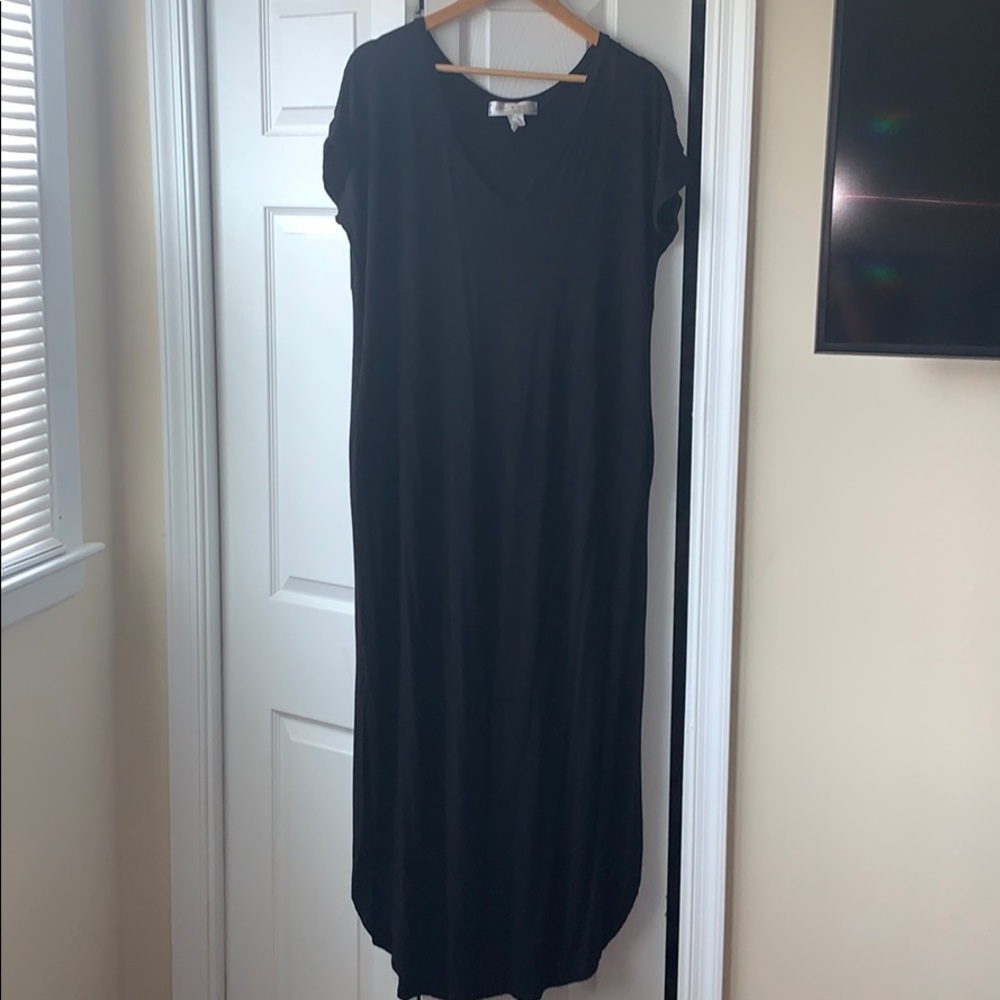 ‘Love Kuza’ black maxi dress